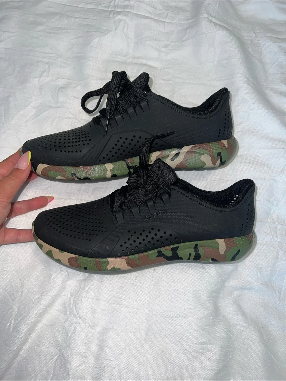 CROCS Black Sneakers with Camouflage Sole